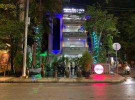 Nico’s Hotel and SkyBar, hotel in Sok San Road, Siem Reap