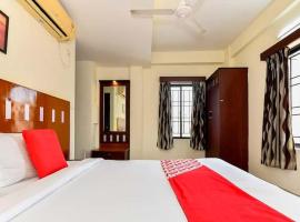 Metro Kochi Business Hotel, hotel i Kochi