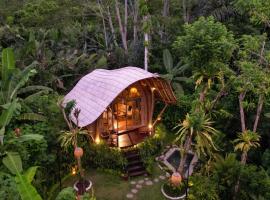 Arcada Bali Bamboo House, villa en Sidemen