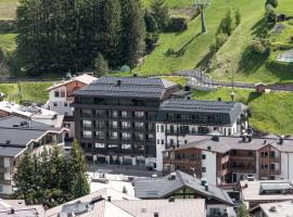 Viesnīca Stella Hotel - My Dolomites Experience pilsētā Selva di Val Gardena