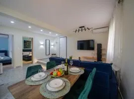 Peaceful Private Bungalow VIPGreece