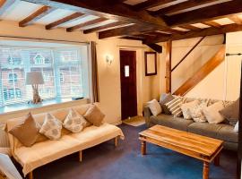 Bewdley Central - Sandy Bank Cottage، فندق في بيودلي