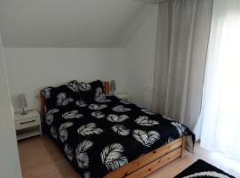 Casa Mario 2, hotel in Oradea