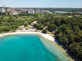House Katarina Private Heated Swimming Pool