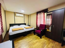The River Edge Resort – hotel w mieście Kumta