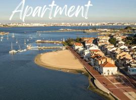 Seixal Yachting Bay Apartments, apartment in Seixal