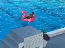 Misk Hotel & Resort, hotel v destinaci Tirana