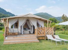 Luxury Lodge, glamping site in Bellagio