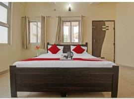 AK VILAS - BEST BUDGETED HOTEL IN JAIPUR, מלון בג'איפור