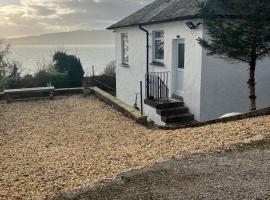 Dunholm Cottage，Skelmorlie的家庭式飯店