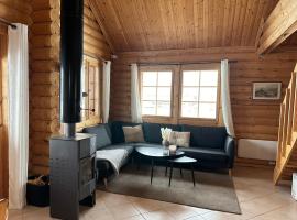 Koslig tømmerhytte, casa o chalet en Kilpisjärvi