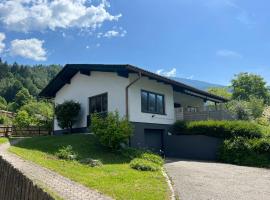 Ferienhaus Lara, holiday home in Feld am See