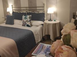 Affittacamere Casa Mac & Rose, B&B em San Quirico dʼOrcia