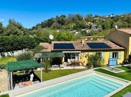 Villa au charme provençal avec piscine à St Paul