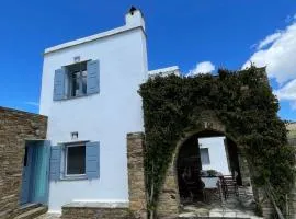 Nightsky Tinos Villa w Unrestricted View