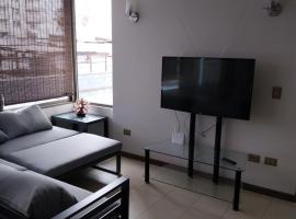 Azul 1, hotel with parking in Iquique