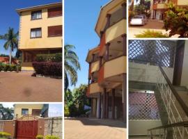 The Abode Apartments Lake view & Breakfast Suite Near Beach, hotel em Entebbe