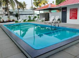 The Reds Heritage, hotel with pools in Cochin