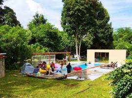 Rouhi Retreats By Doulos, hotel di Kuah