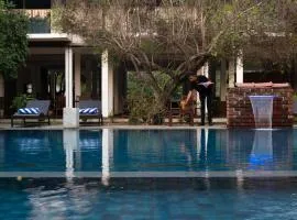 Lario Resort Sigiriya