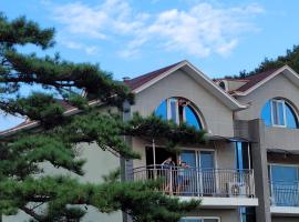 Buan Gureum Hosu Maeul Badagaboineun Jib, hotel v destinaci Ma-dong