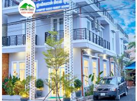 Kampot Coco Guest House, מלון בקמפוט