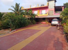 Anandi niwas homestay karde, hospedagem domiciliar em Dapoli