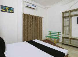 OYO Dhan Mahal Resort, hotell i Jabalpur