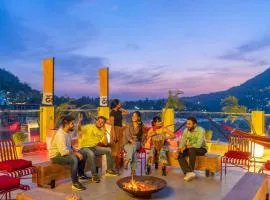 The Hosteller Rishikesh, Ganges