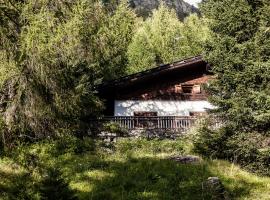 Chalet am Reschensee, chata v destinaci Resia