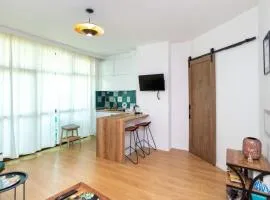 Luxury 1BR Apartment In The Center of Tbilisi