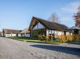 Modern Garden View Holiday Home in Alphen, hotel em Alphen