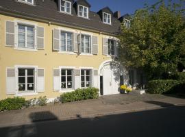 Hotel Altes Pfarrhaus Beaumarais, hotell i Saarlouis