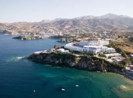 Peninsula Resort & Spa, hotell i Agia Pelagia