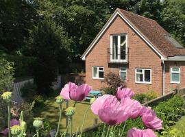 2 Bed in Lulworth 94448, hotel v mestu Winfrith Newburgh