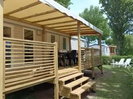 Bungalow de 4 chambres avec piscine partagee jacuzzi et jardin amenage a Vias a 1 km de la plage