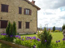 Agriturismo Il podere – gospodarstwo agroturystyczne w mieście Fossato di Vico