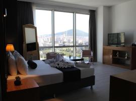 Vplus hotel atasehir โรงแรมที่Umraniyeในอิสตันบูล