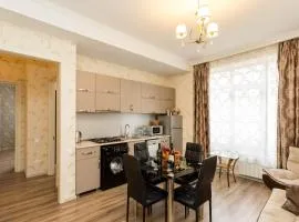 Fabulous Location Apartment