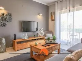 #093 Vista das Ondas by Home Holidays