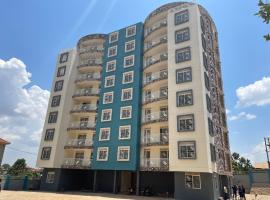 Cozy 2 bedroom Apartment condo, hotel u gradu Kampala