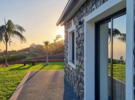 Floren&ccedil;as House - Private Jacuzzi & Garden