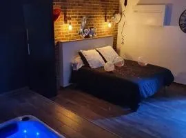 chambre romantique avec spa privatif