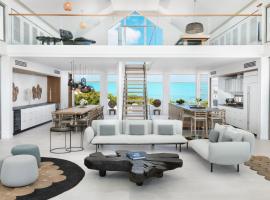 La Mer South, Luxury Oceanfront on Sapodilla Bay, villa in Providenciales