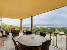 Jonestown Condo on Lake Travis with 2 Balconies!