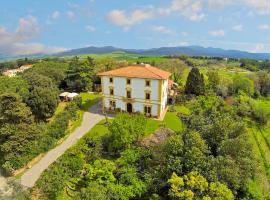 Agriturismo Il Palazzino, hotel en Bibbona