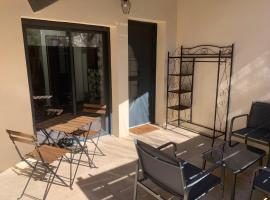 Studio cocooning au calme au coeur de Montpellier、モンペリエのホテル