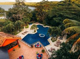 Papagayo Golden Palms Beachfront Hotel, viešbutis mieste Culebra