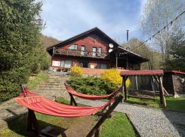 Bârlogul Urșilor, hotel v destinaci Şinca Veche