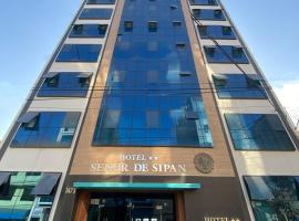 Hotel Señor de Sipán, παραλιακό ξενοδοχείο σε Τσικλάγιο